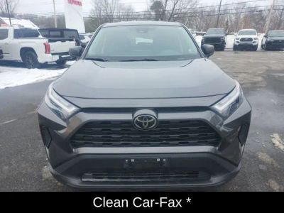 2023 Toyota RAV4 LE - Photo 9