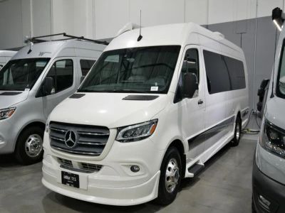 2024 Grech RV STRADA-ION - Photo 21
