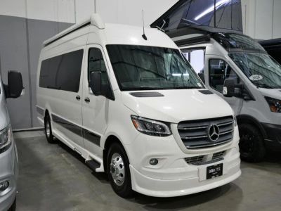 2024 Grech RV STRADA-ION - Photo 1
