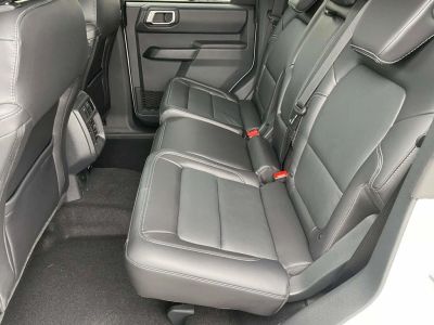 2026 Ford Bronco — photo 12 view