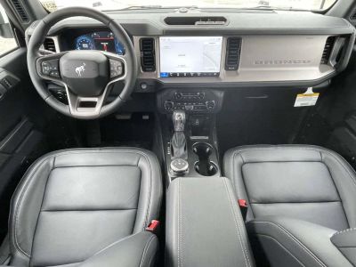 2026 Ford Bronco — photo 11 view