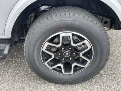 2026 Ford Bronco — photo 9 view
