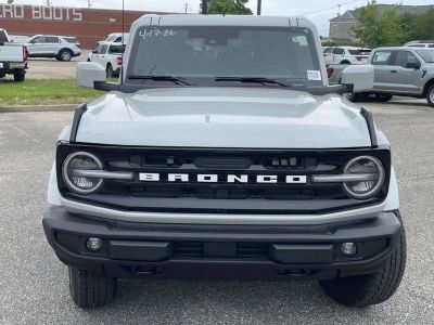 2026 Ford Bronco — photo 8 view