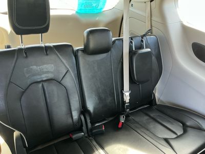2021 Chrysler Pacifica - Photo 19