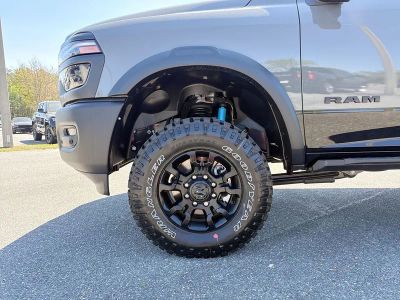 2026 Ram 2500 — photo 9 view