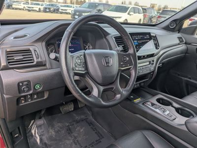 2024 Honda Passport - Photo 10
