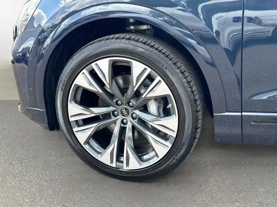 2026 Audi Q8 — photo 42 view