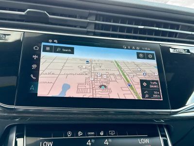 2026 Audi Q8 — photo 30 view