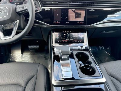 2026 Audi Q8 — photo 19 view