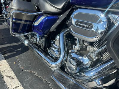 2016 Harley-Davidson CVO Limited - Photo 9