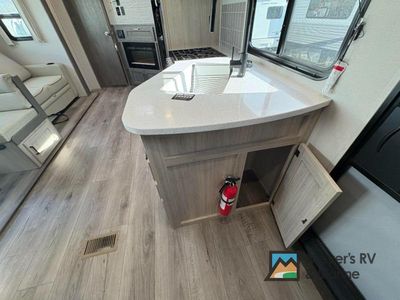2026 Coachmen RV Catalina Legacy Edition - Photo 18