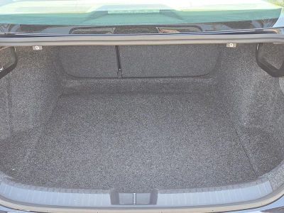 2025 Volkswagen Jetta — photo 10 view