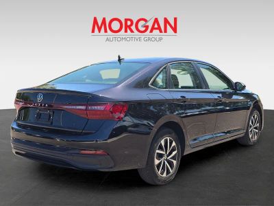2025 Volkswagen Jetta — photo 8 view