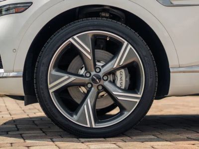 2025 Genesis GV80 — photo 15 view