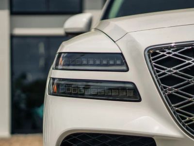 2025 Genesis GV80 — photo 9 view