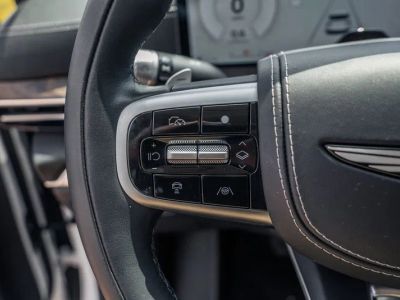 2025 Genesis GV80 — photo 23 view