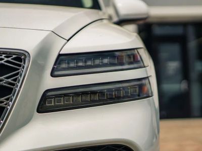 2025 Genesis GV80 — photo 10 view