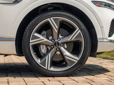 2025 Genesis GV80 — photo 14 view