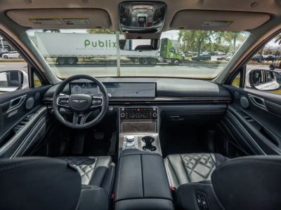 2025 Genesis GV80 — photo 21 view