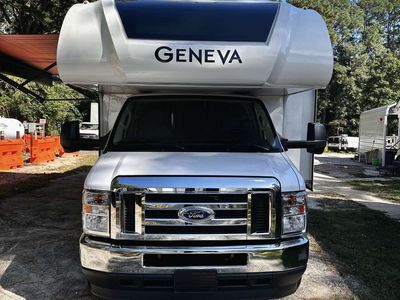 2023 Thor GENEVA 31VA - Photo 2