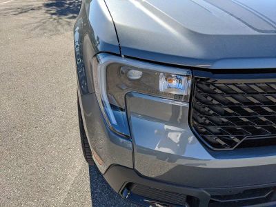 2026 Ford Maverick — photo 10 view