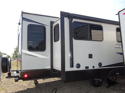 2022 Forest River RV Cherokee Alpha Wolf - Photo 6