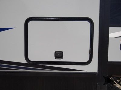 2022 Forest River RV Cherokee Alpha Wolf - Photo 9