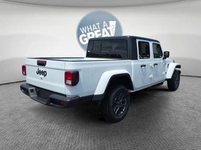 2026 Jeep Gladiator — rear three-quarter view