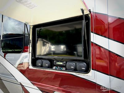 2019 Forest River Georgetown XL - Photo 24
