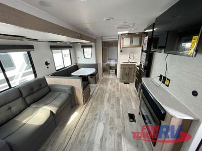 2025 Gulf Stream RV Yellowstone Ranch Edition — photo 11 view
