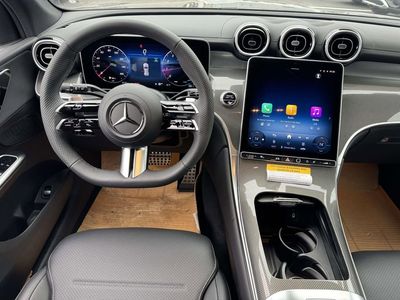 2026 Mercedes-Benz GLC — detail view
