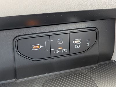 2026 Kia Sportage — photo 36 view