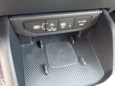 2025 Kia K4 — photo 19 view