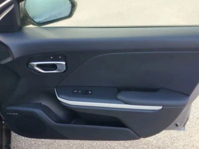 2025 Kia K4 — photo 34 view