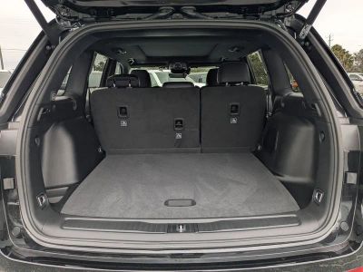 2026 Jeep Grand Cherokee — photo 13 view