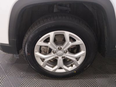 2024 Jeep Compass — photo 10 view