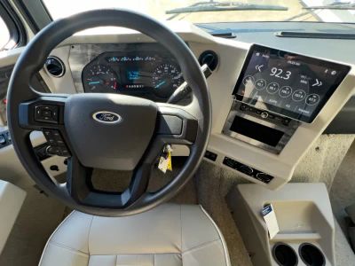 2023 Newmar BAY STAR — side profile view