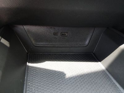 2026 Chevrolet Equinox — photo 16 view