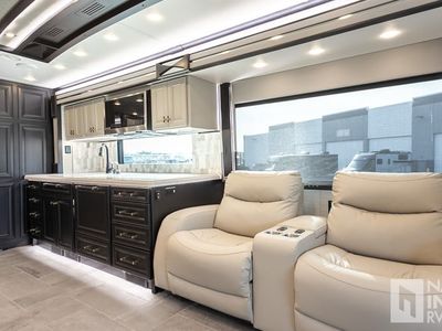 2026 Tiffin Motorhomes Allegro Bus - Photo 9