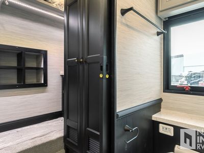 2026 Tiffin Motorhomes Allegro Bus - Photo 23