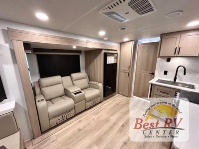 2026 Forest River RV Rockwood Ultra Lite - Photo 13