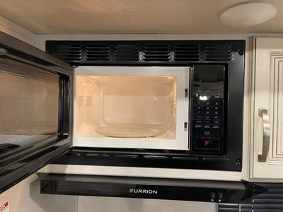 2022 Keystone RV Cougar - Photo 31