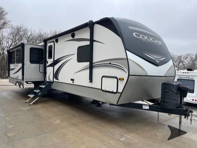 2022 Keystone RV Cougar - Photo 2