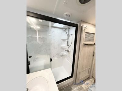 2022 Forest River Sandpiper Luxury - Photo 9
