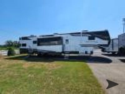 2026 Jayco Seismic - Photo 12