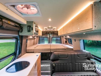 2025 Storyteller Overland - Photo 12
