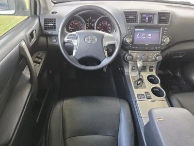2012 Toyota Highlander - Photo 12