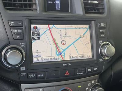 2012 Toyota Highlander - Photo 16