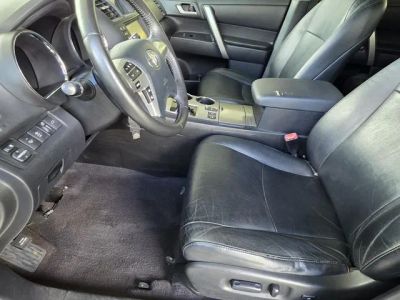 2012 Toyota Highlander - Photo 6