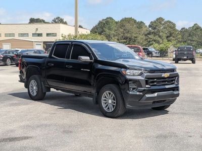 2024 Chevrolet Colorado — photo 7 view